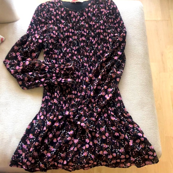 LEYDEN Petal Smock Dress - Picture 2 of 4